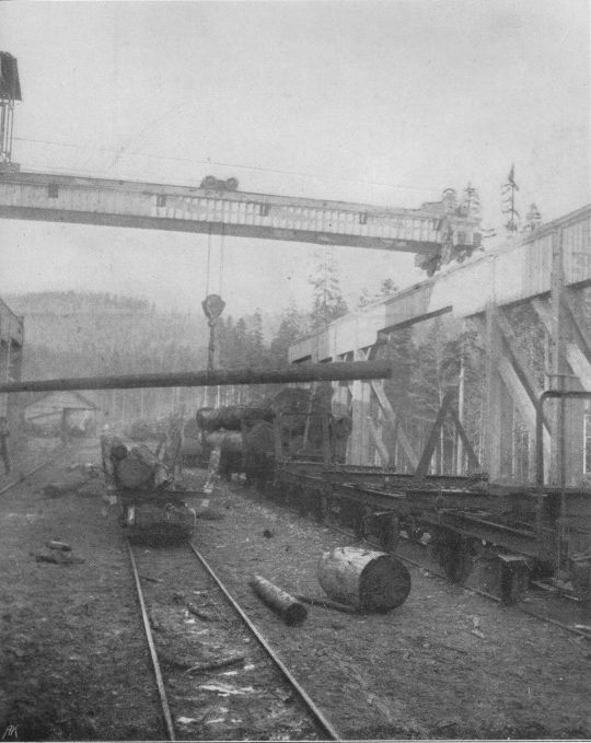 Foto "Umladestelle für Kranbetrieb"