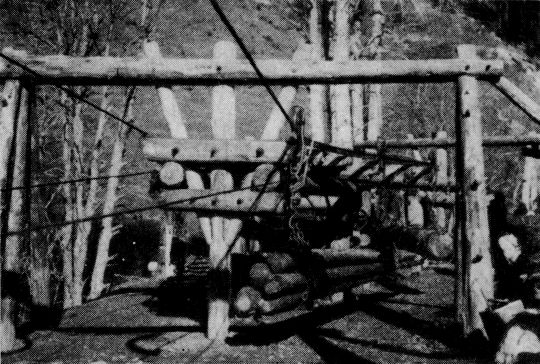 Foto "Winkelstation mit Anordnung von Tragschienen und Handschub bei Seilbahn..."