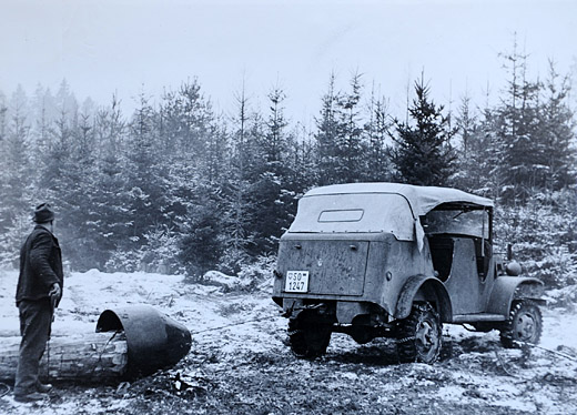 Foto Dodge Armmefahrzeug Rücken