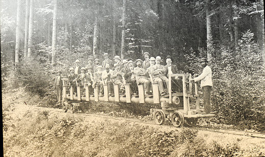 Foto Exkursion mit Waldeisenbahn
