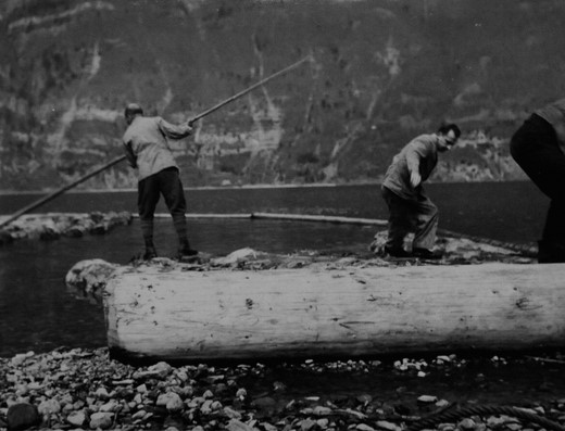 Foto Flössen am Walensee