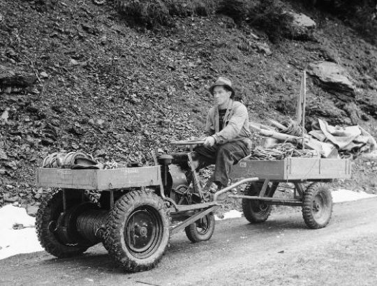 Foto Fahrbare Seilwinde Küpfer