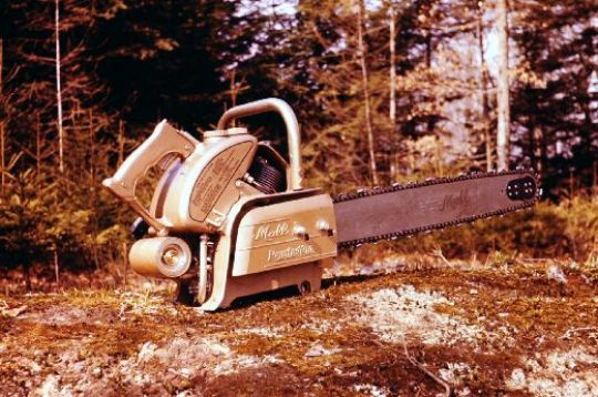 Foto Mall Motorsäge USA