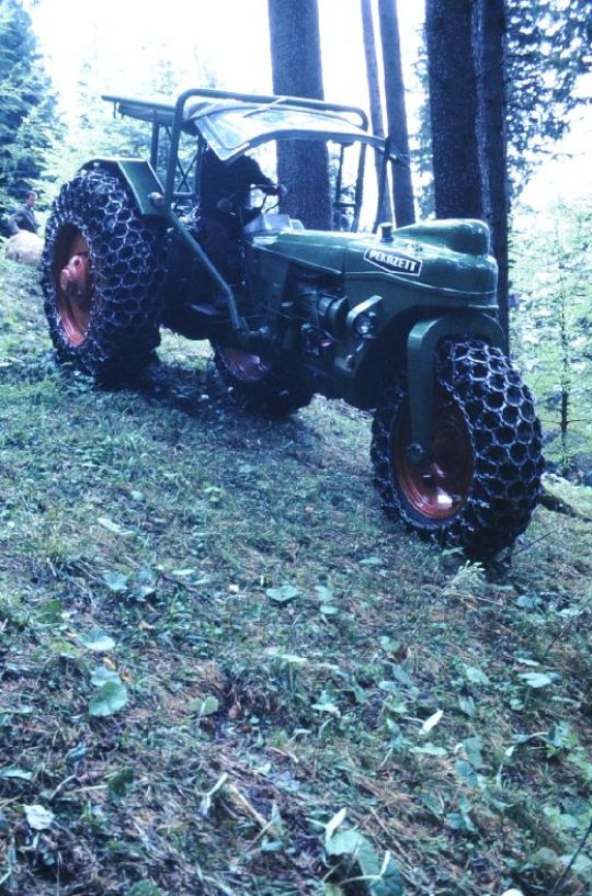 Foto PEKAZETT Dreiradtraktor